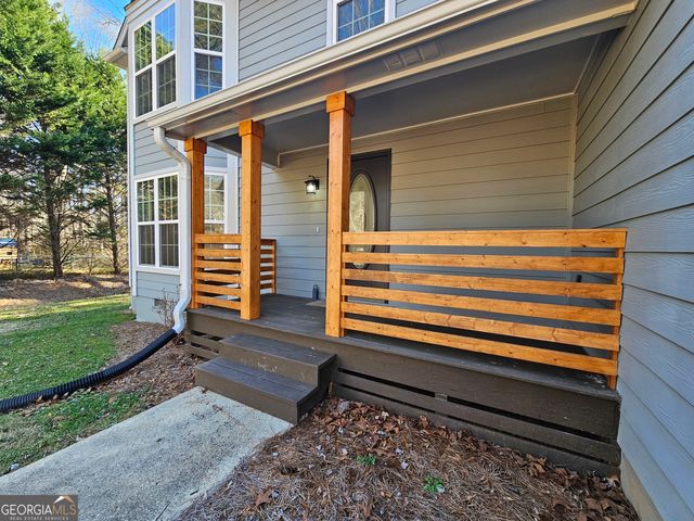 150 Park Timbers Drive, Sharpsburg, GA 30277