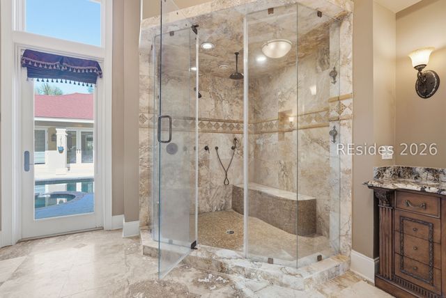 4 Canterbury Ln, Bluffton, SC 29910