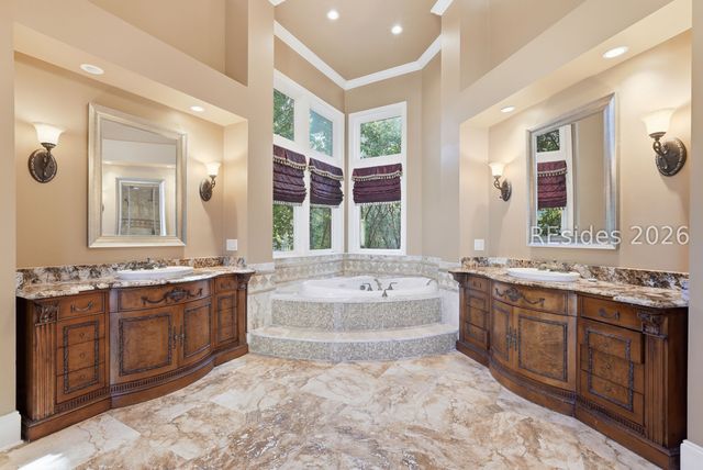 4 Canterbury Ln, Bluffton, SC 29910