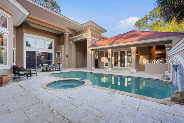 4 Canterbury Ln, Bluffton, SC 29910