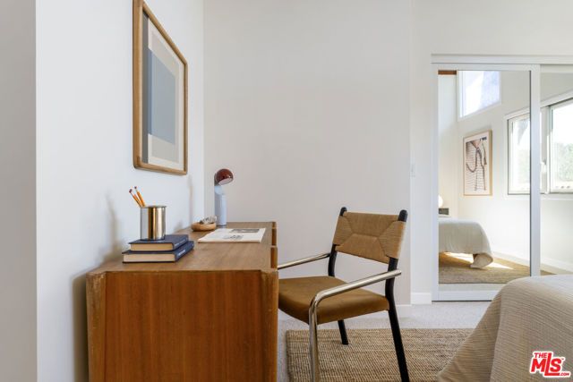 2856 Nichols Canyon Road, Los Angeles, CA 90046