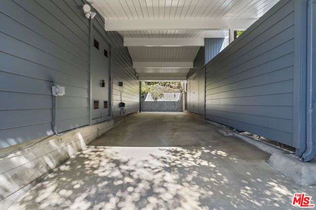 2856 Nichols Canyon Road, Los Angeles, CA 90046