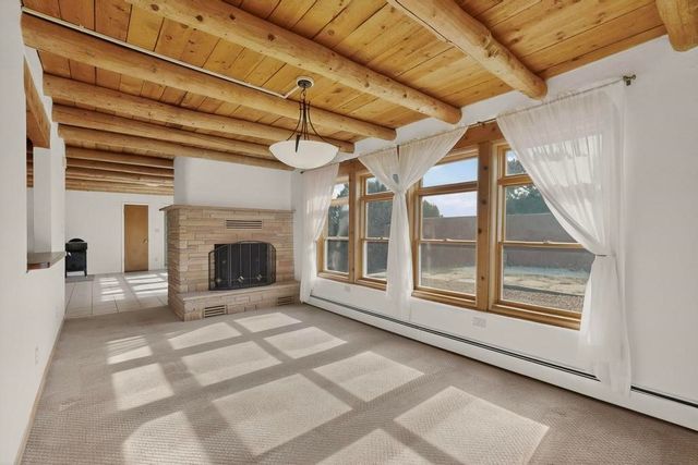 101 Paseo Nopal A & C, Santa Fe, NM 87507