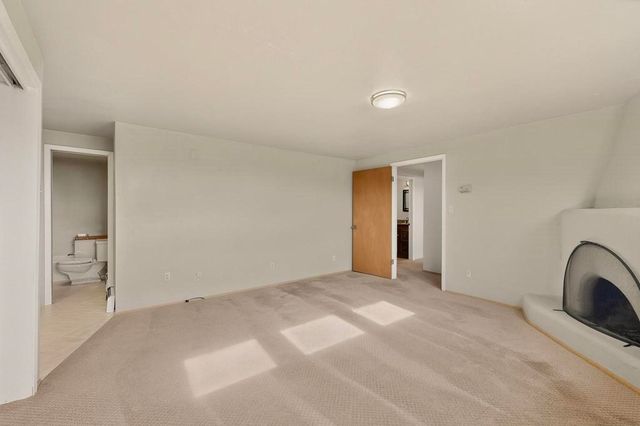 101 Paseo Nopal A & C, Santa Fe, NM 87507