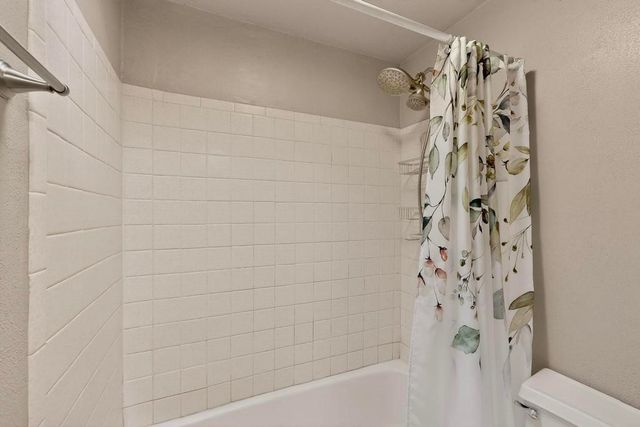 101 Paseo Nopal A & C, Santa Fe, NM 87507