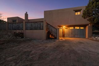 101 Paseo Nopal A & C, Santa Fe, NM 87507