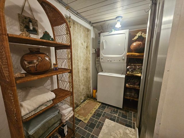 140 Gumbo Limbo Drive, Key Largo, FL 33037