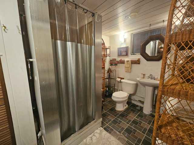 140 Gumbo Limbo Drive, Key Largo, FL 33037