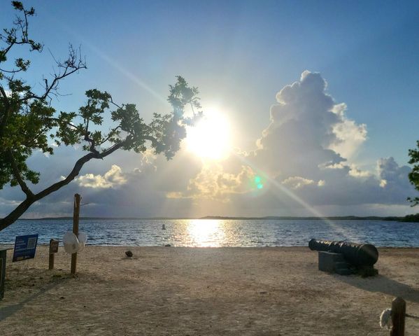 140 Gumbo Limbo Drive, Key Largo, FL 33037