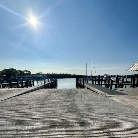 140 Gumbo Limbo Drive, Key Largo, FL 33037