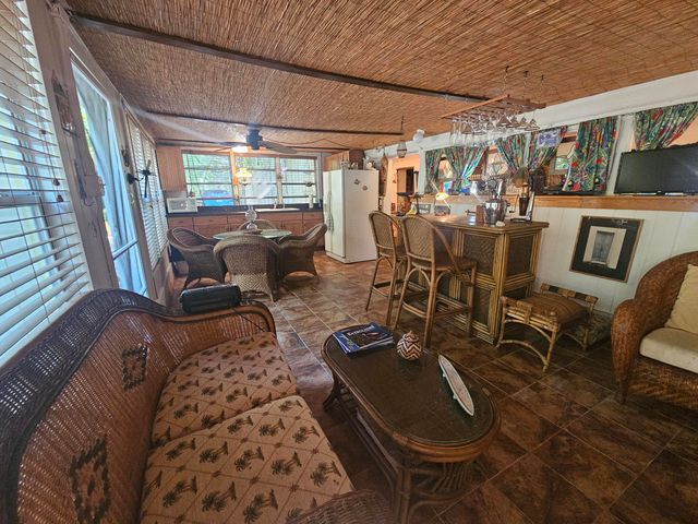 140 Gumbo Limbo Drive, Key Largo, FL 33037