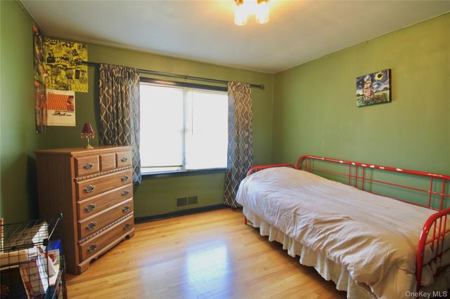 164 Van Keuren Avenue, Pine Bush, NY 12566