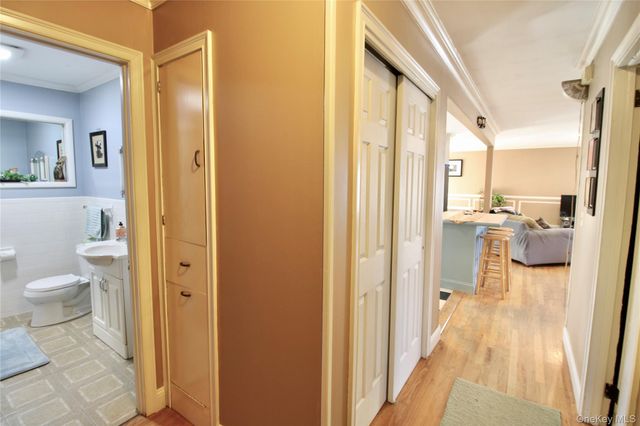 164 Van Keuren Avenue, Pine Bush, NY 12566