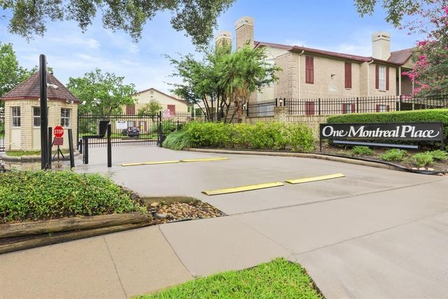 2120 El Paseo Street 2206, Houston, TX 77054