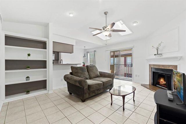 2120 El Paseo Street 2206, Houston, TX 77054
