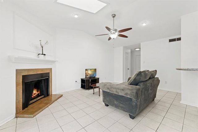 2120 El Paseo Street 2206, Houston, TX 77054