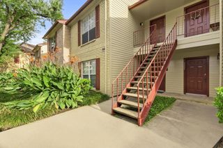 2120 El Paseo Street 2206, Houston, TX 77054