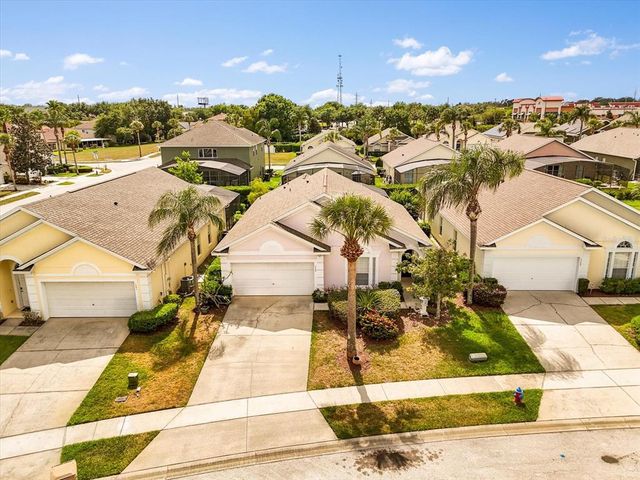 1705 LAKE VISTA COURT, Clermont, FL 34714
