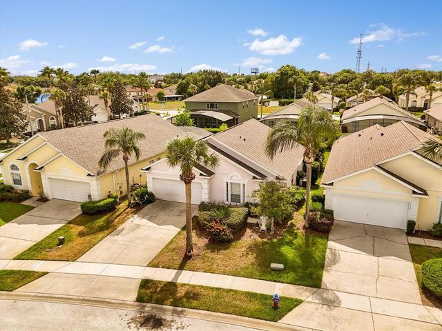 1705 LAKE VISTA COURT, Clermont, FL 34714