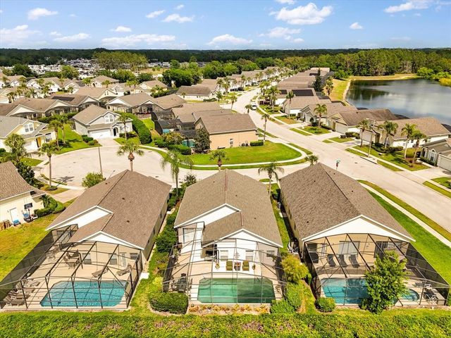 1705 LAKE VISTA COURT, Clermont, FL 34714