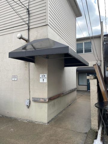 210 W 6th Street 1, Royal Oak, MI 48067