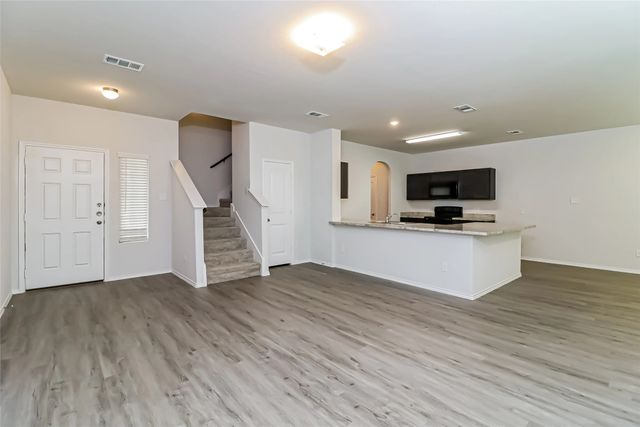 1425 Cactus Grove Way, Fort Worth, TX 76112