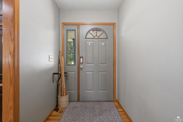 9155 Lindsey Circle, Manhattan, KS 66502