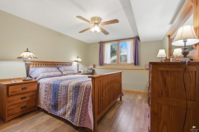 9155 Lindsey Circle, Manhattan, KS 66502
