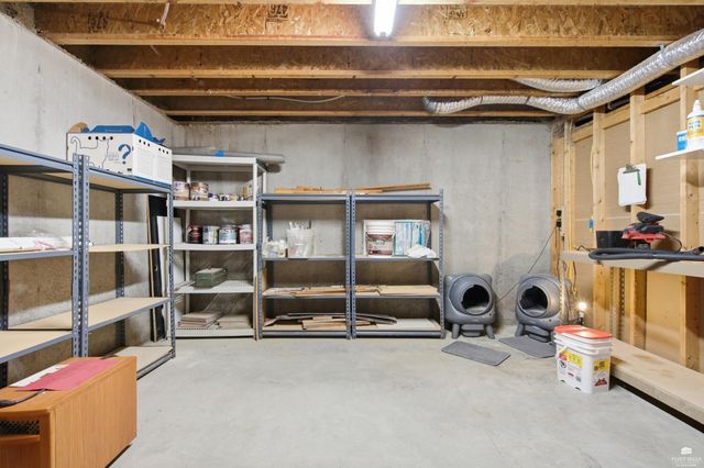 9155 Lindsey Circle, Manhattan, KS 66502