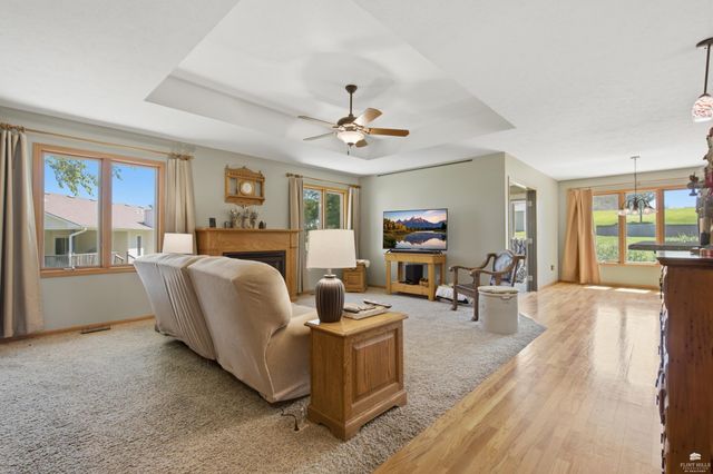 9155 Lindsey Circle, Manhattan, KS 66502