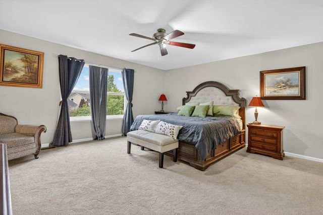 230 Vail Court, Gilberts, IL 60136