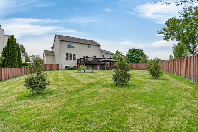 230 Vail Court, Gilberts, IL 60136