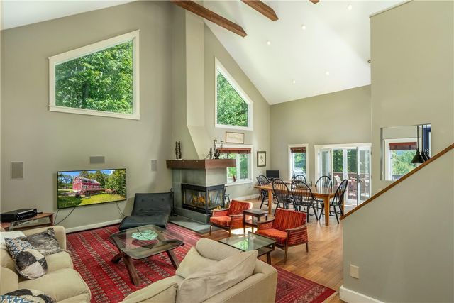 207 Small Road, Middletown, NY 12455