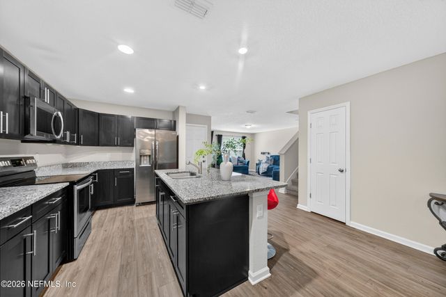 8839 FREE Avenue, Jacksonville, FL 32211