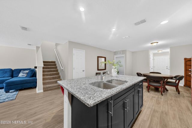 8839 FREE Avenue, Jacksonville, FL 32211