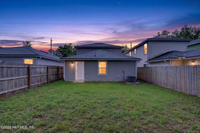 8839 FREE Avenue, Jacksonville, FL 32211