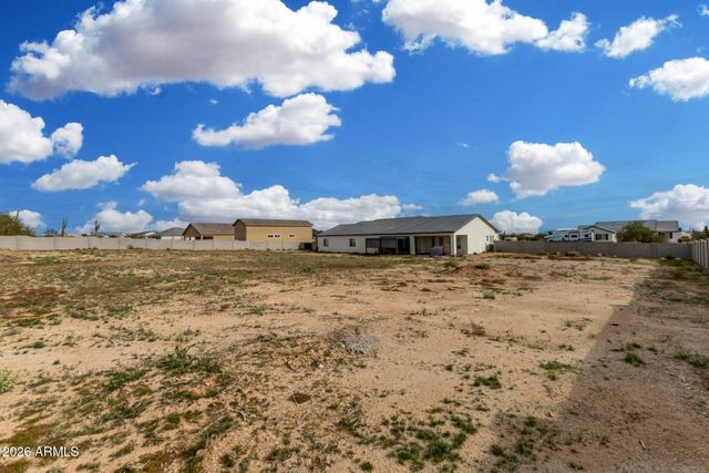 28756 N PHOEBE Place 2, San Tan Valley, AZ 85144