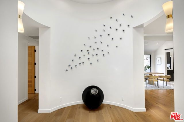 521 Loring Avenue, Los Angeles, CA 90024