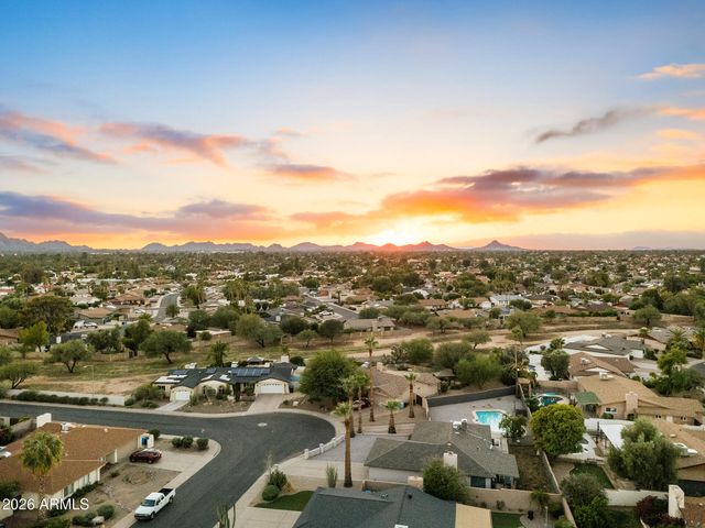 6256 E GELDING Drive, Scottsdale, AZ 85254