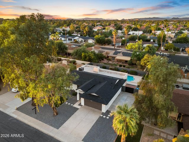 6256 E GELDING Drive, Scottsdale, AZ 85254