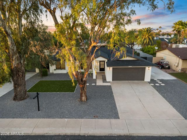 6256 E GELDING Drive, Scottsdale, AZ 85254