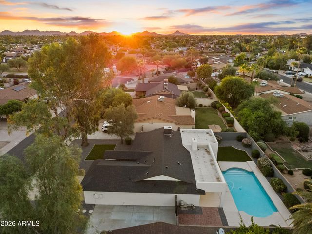 6256 E GELDING Drive, Scottsdale, AZ 85254