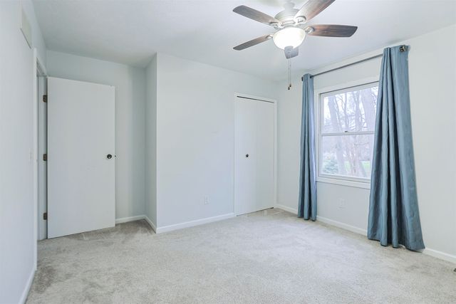 15711 Durham Way, Granger, IN 46530