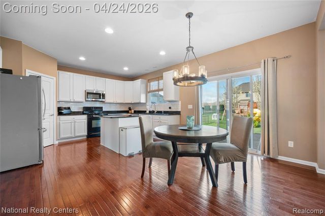 56753 Lindale Avenue, Macomb, MI 48042