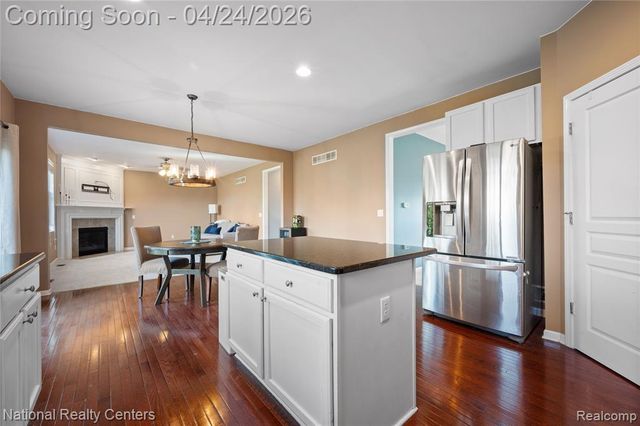 56753 Lindale Avenue, Macomb, MI 48042