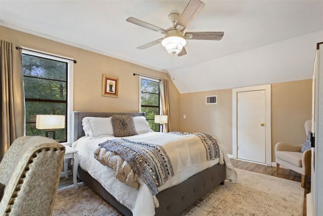 1075 An County Road 323, Palestine, TX 75803