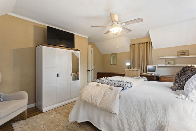 1075 An County Road 323, Palestine, TX 75803