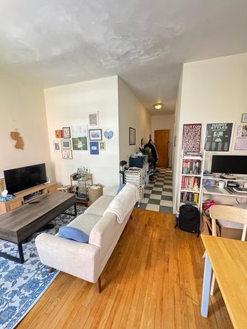 119 Park Street 9, Brookline, MA 02446