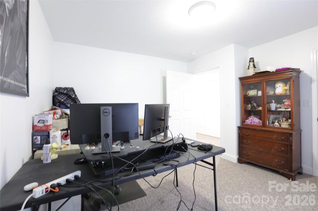 1302 Stanwood Lane, Hendersonville, NC 28739