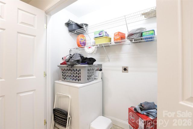 1302 Stanwood Lane, Hendersonville, NC 28739